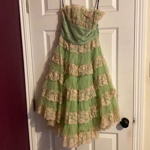 Hersey Johnson tiered cupcake dress size 2